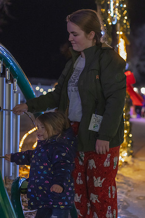 Mandan Christmas Lights